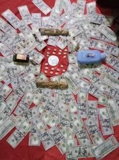 LE PORTEFEUILLE MAGIQUE QUI PRODUIT EN DOLLARS, PORTEFEUILLE MAGIQUE EN DOLLARS